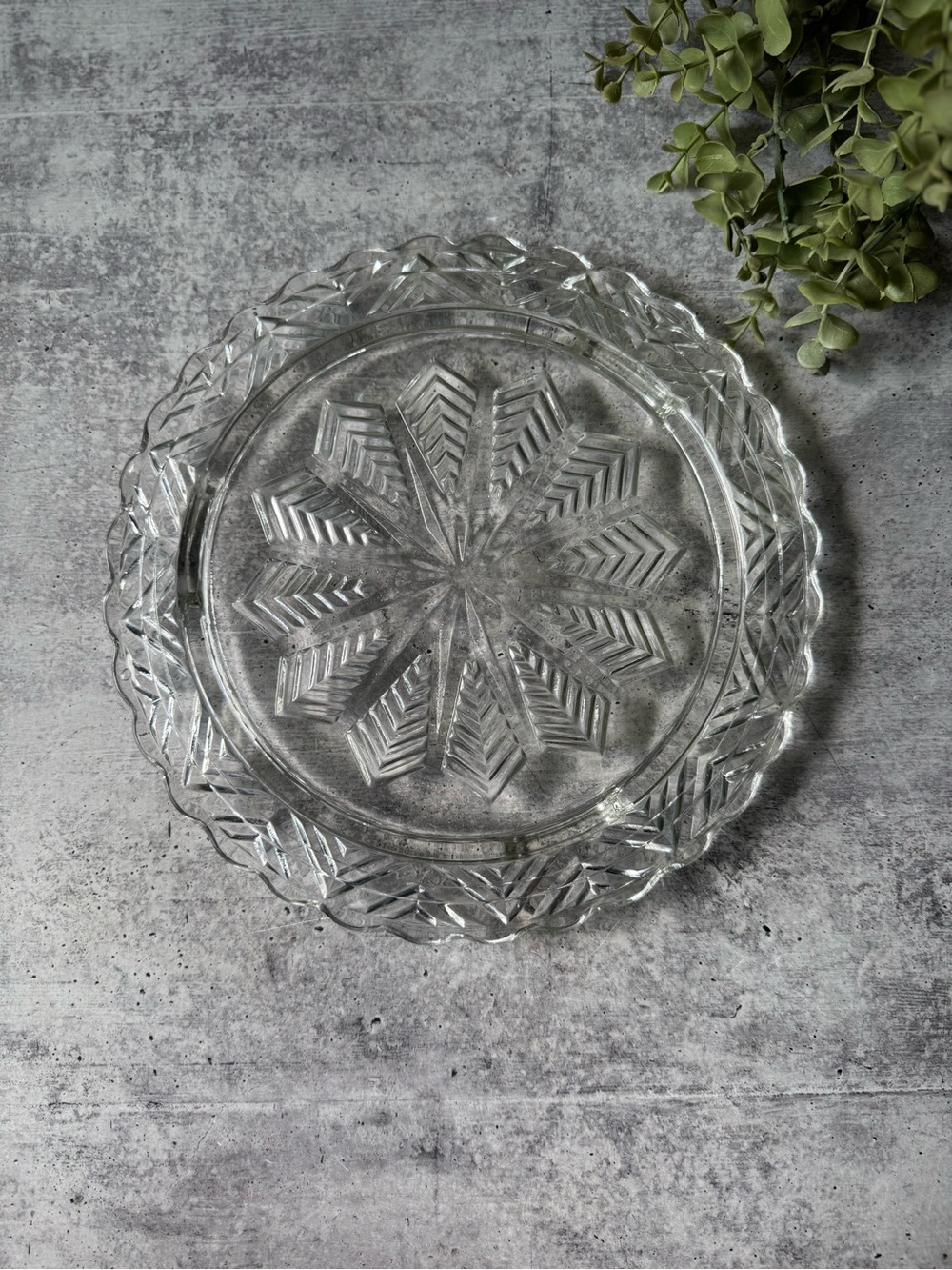 Vintage 60s Federal Glass Company Chevron Star Footed Glass Cake Plate 1960s